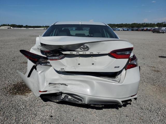  TOYOTA CAMRY 2023 Белы