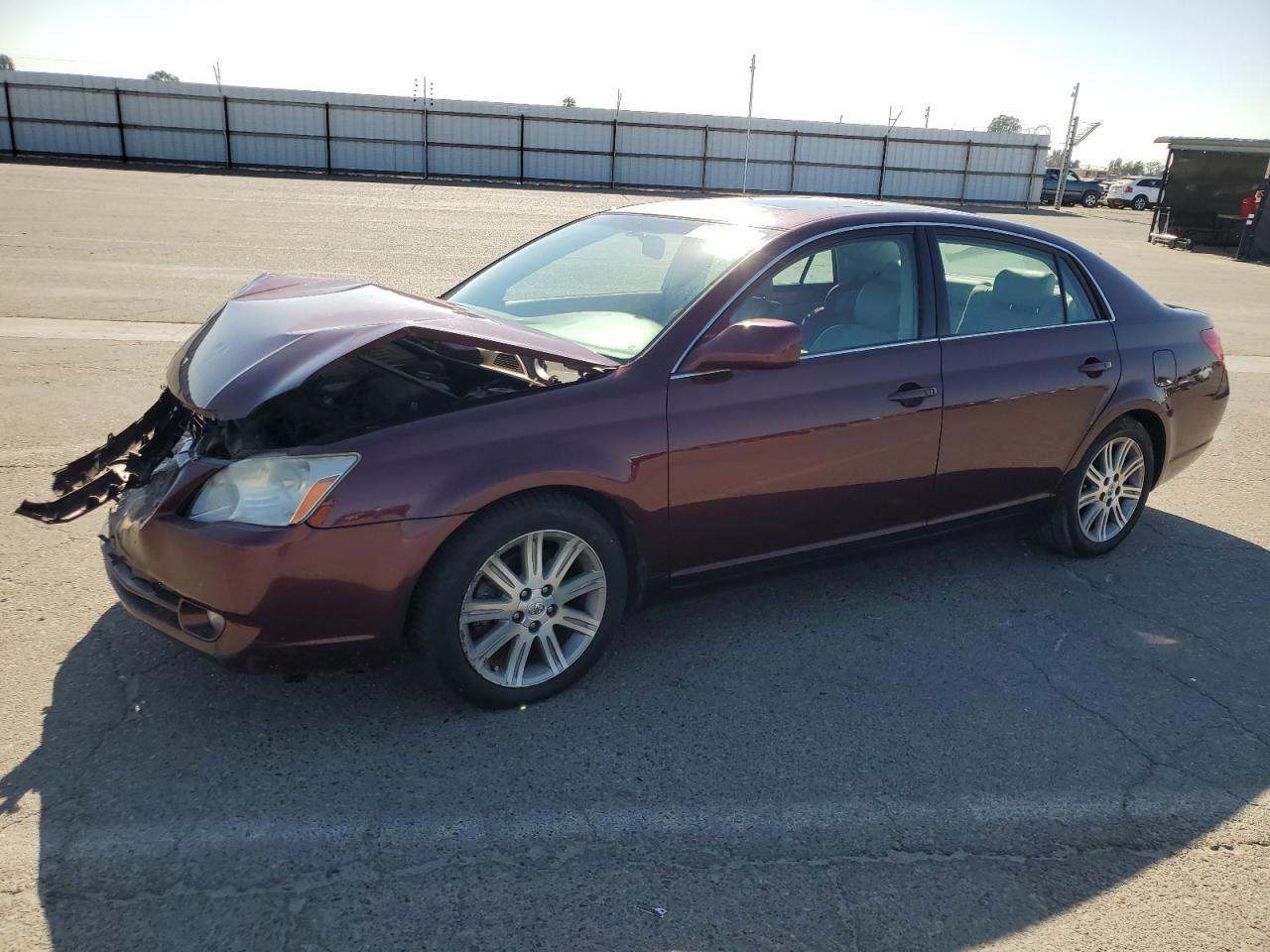 2005 Toyota Avalon Xl for Sale in Fresno, CA - Front End