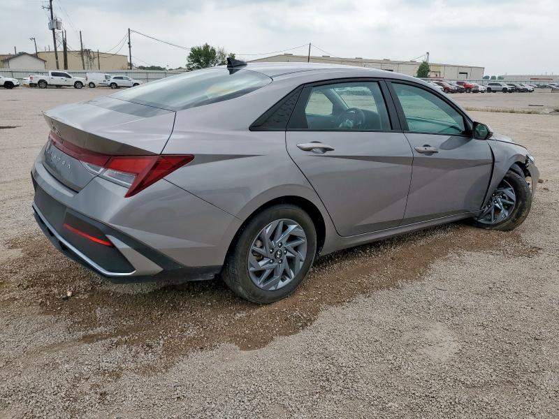  HYUNDAI ELANTRA 2024 Srebrny