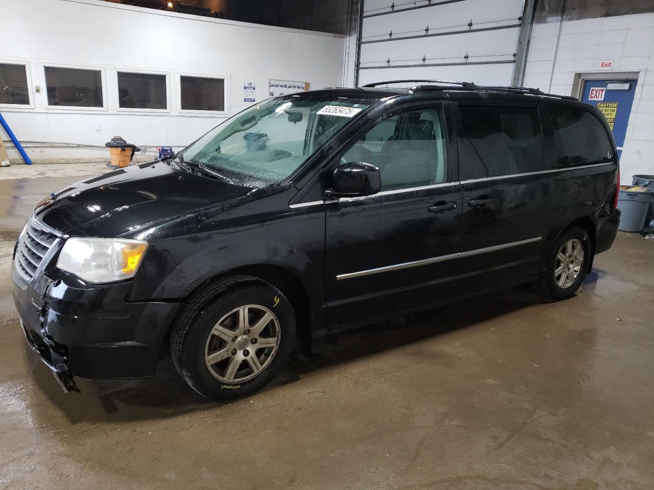 2009 Chrysler Town & Country Touring