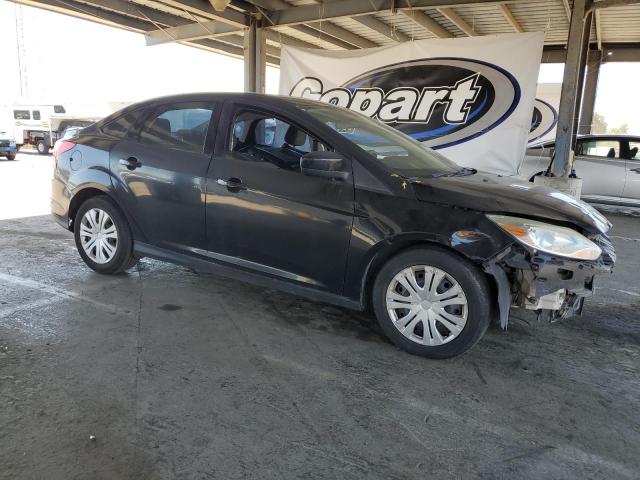 Sedans FORD FOCUS 2012 Czarny