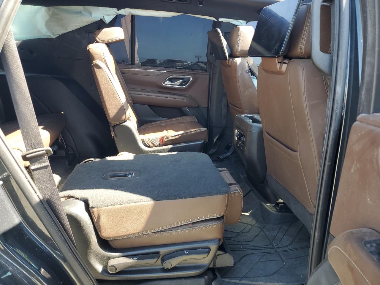 2022 Chevrolet Tahoe C1500 High Country VIN: 1GNSCTKL5NR183530 Lot: 59045385