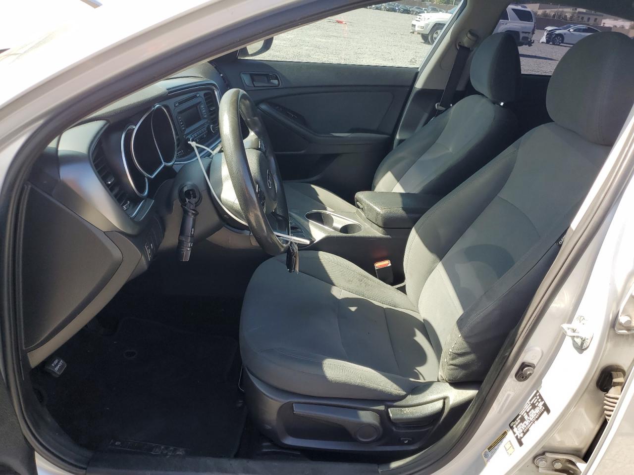 2015 Kia Optima Lx VIN: 5XXGM4A7XFG377724 Lot: 55996455