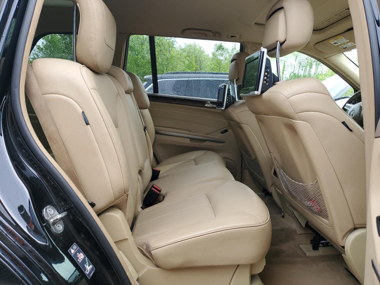 2011 Mercedes-Benz Gl 450 4Matic VIN: 4JGBF7BE5BA663047 Lot: 58120175