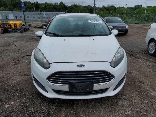 Седаны FORD FIESTA 2014 Белый