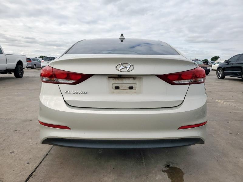  HYUNDAI ELANTRA 2017 Gold