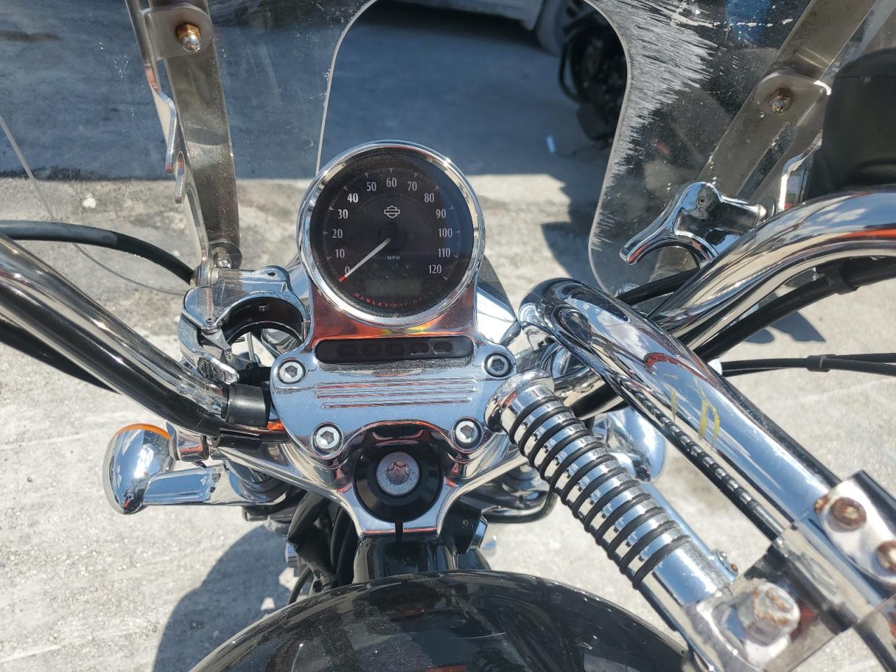 2017 Harley-Davidson Xl1200 T VIN: 1HD1LL311HC403267 Lot: 57015555