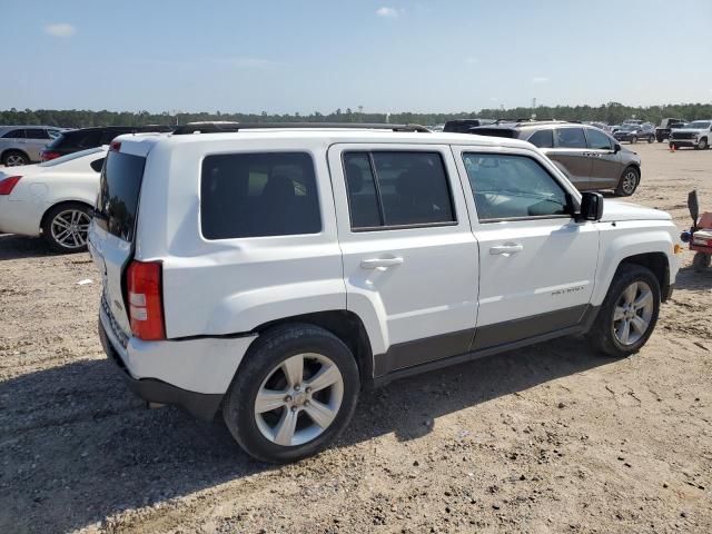  JEEP PATRIOT 2016 Белы