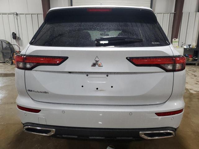  MITSUBISHI OUTLANDER 2022 Biały