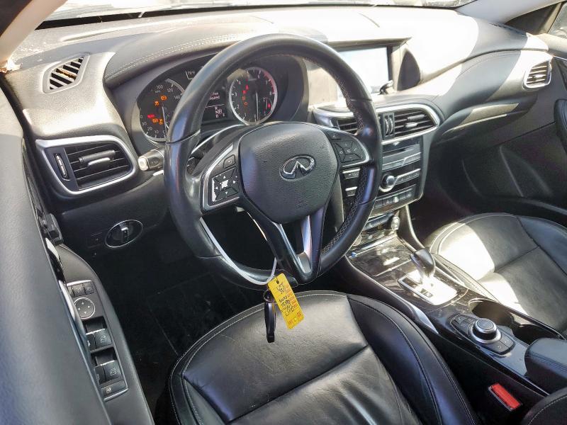  INFINITI QX30 2017 Silver