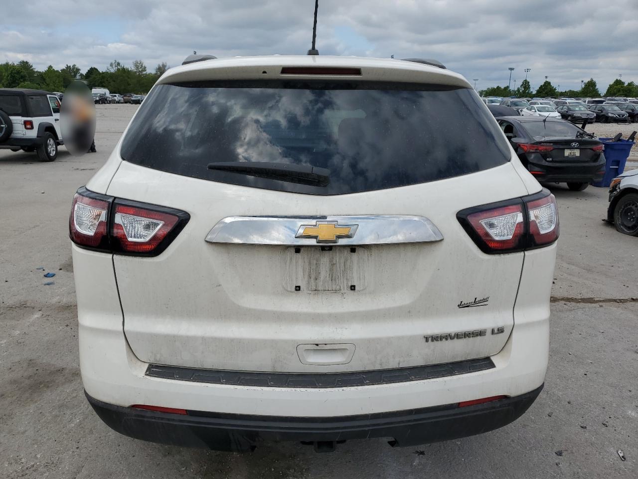 2015 Chevrolet Traverse Ls VIN: 1GNKRFKD8FJ233071 Lot: 58671015