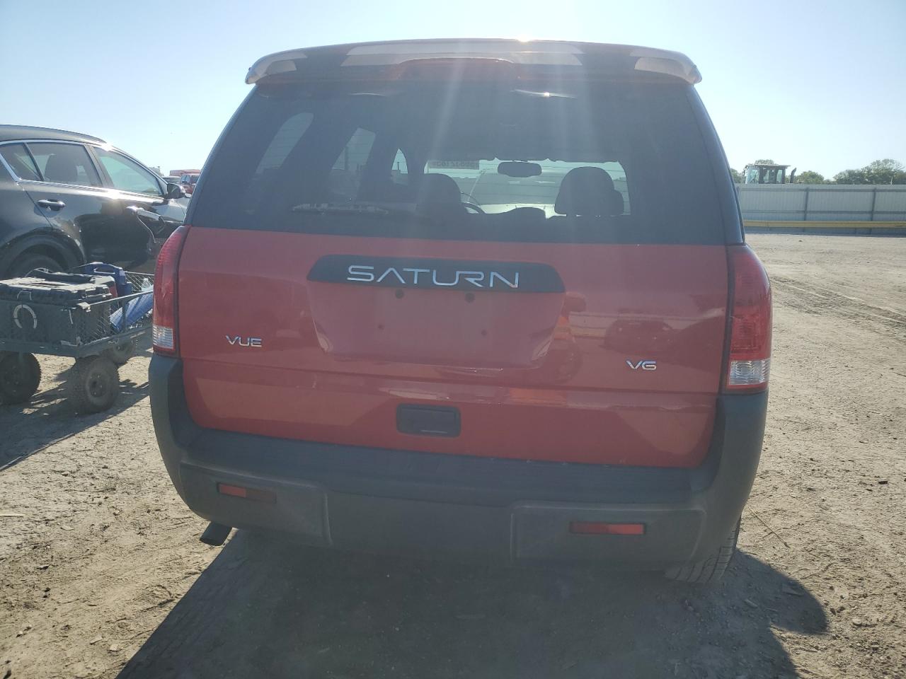 2004 Saturn Vue VIN: 5GZCZ53454S881737 Lot: 56832185