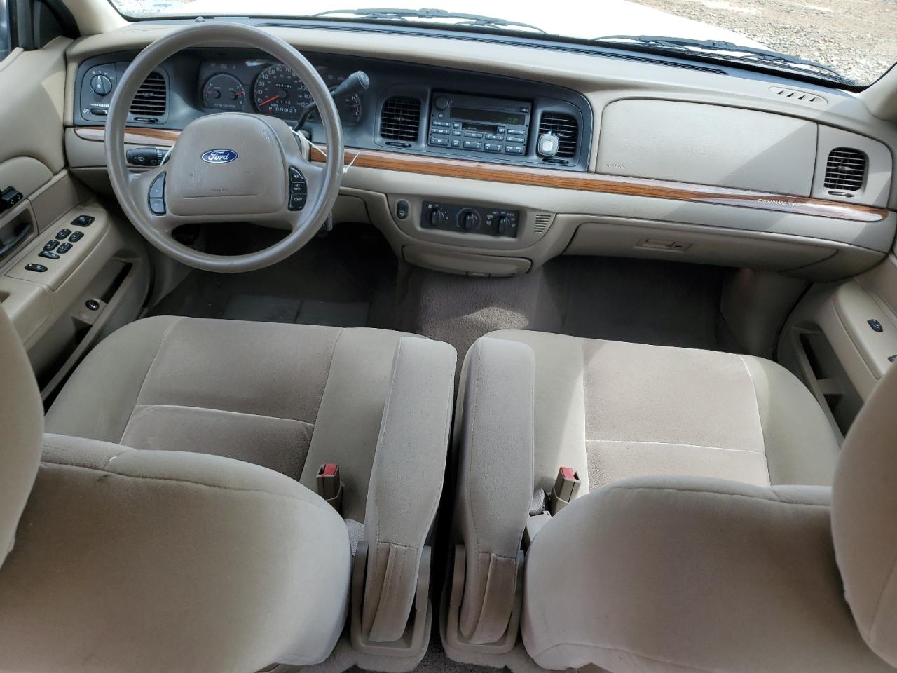 2004 Ford Crown Victoria VIN: 2FAFP73W14X162733 Lot: 56578055