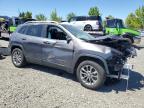 2020 Jeep Cherokee Latitude Plus na sprzedaż w Eugene, OR - Rollover