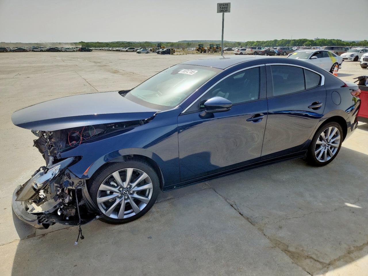 2024 Mazda 3 Preferred for Sale in Grand Prairie, TX - Front End