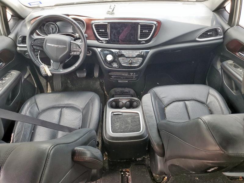  CHRYSLER PACIFICA 2019 Srebrny