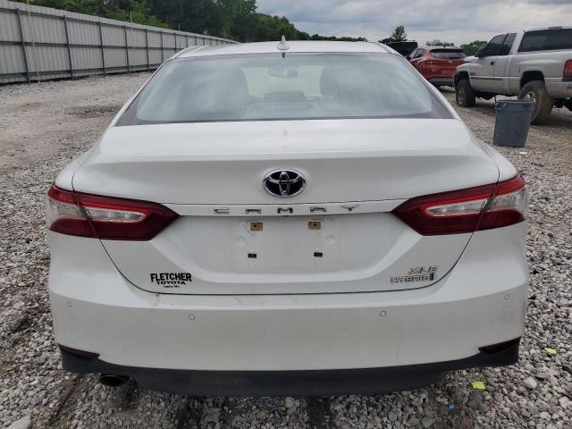  TOYOTA CAMRY 2018 Biały