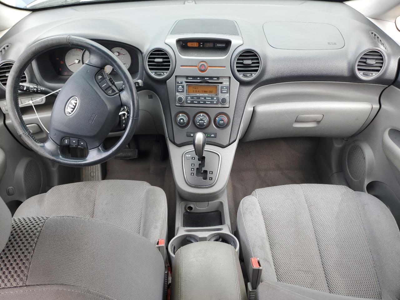 2007 Kia Rondo Lx VIN: KNAFG526277048134 Lot: 57182635