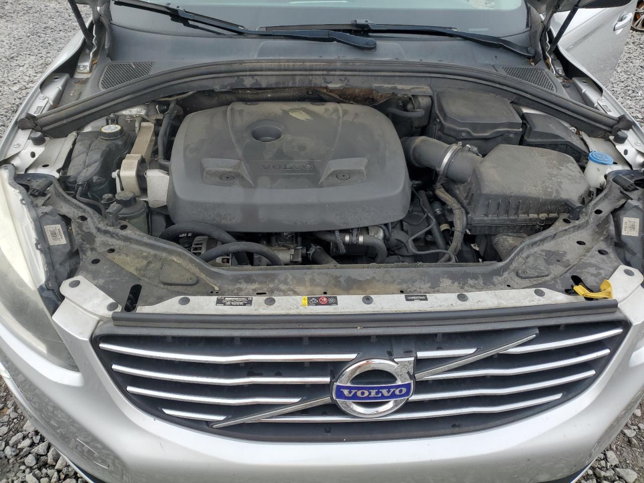2015 Volvo Xc60 T5 Premier VIN: YV440MDK0F2761450 Lot: 57087695