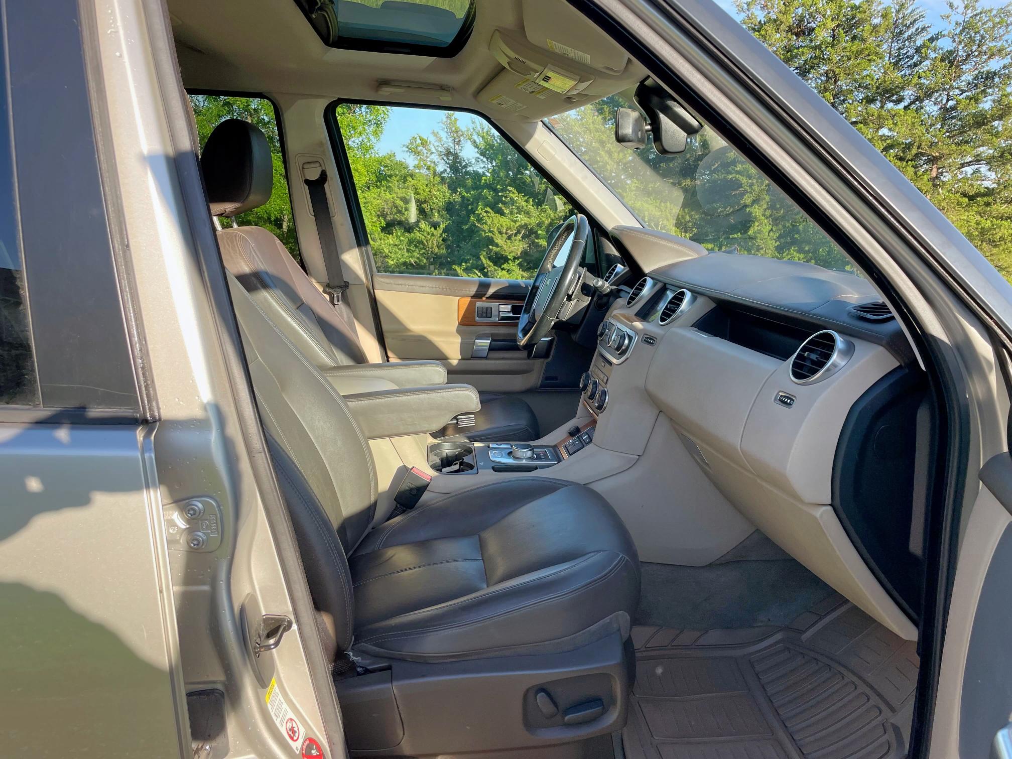 Parquets LAND ROVER LR4 2016 tan