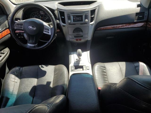  SUBARU OUTBACK 2012 Серебристый