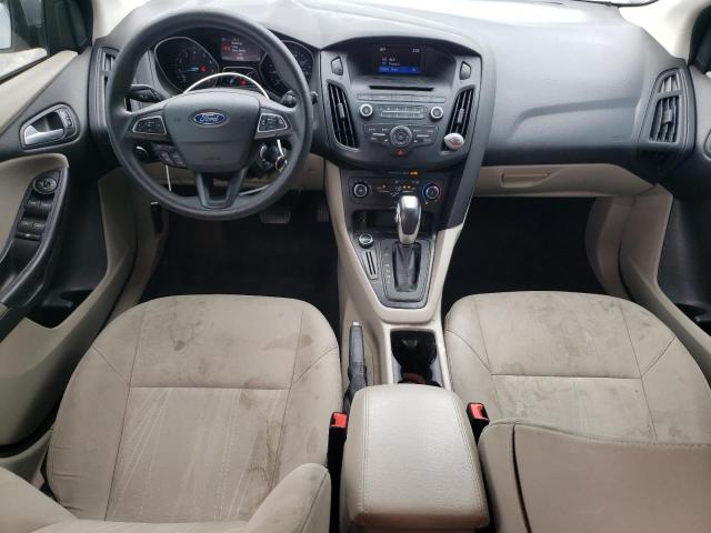 Hatchbacks FORD FOCUS 2016 Silver
