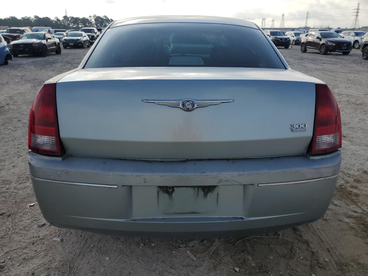 2005 Chrysler 300 Touring VIN: 2C3JA53G85H588728 Lot: 56899045