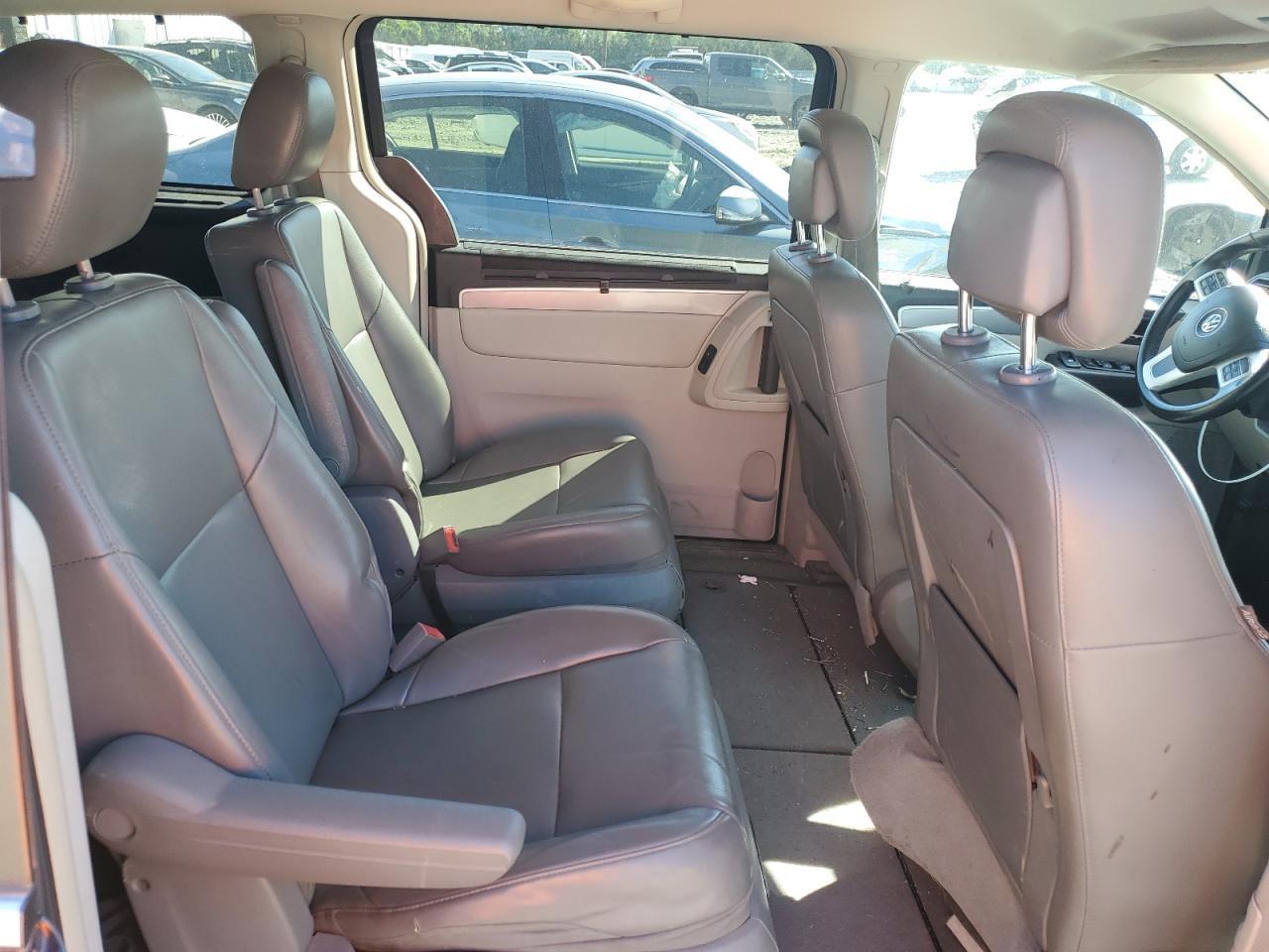 2012 Volkswagen Routan Se VIN: 2C4RVABG2CR393504 Lot: 57824525