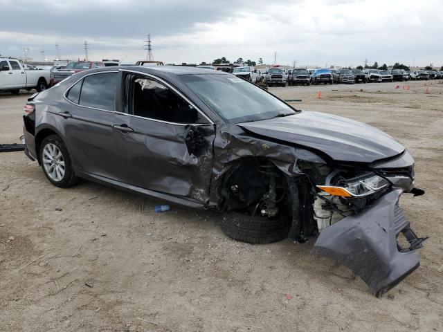  TOYOTA CAMRY 2018 Szary