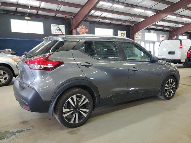  NISSAN KICKS 2018 Gray