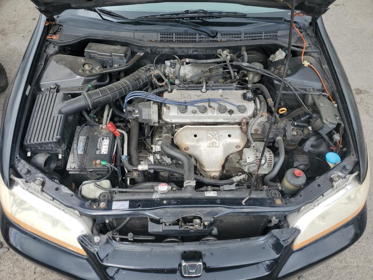 2000 Honda Accord Lx VIN: 1HGCG5543YA042333 Lot: 57002545
