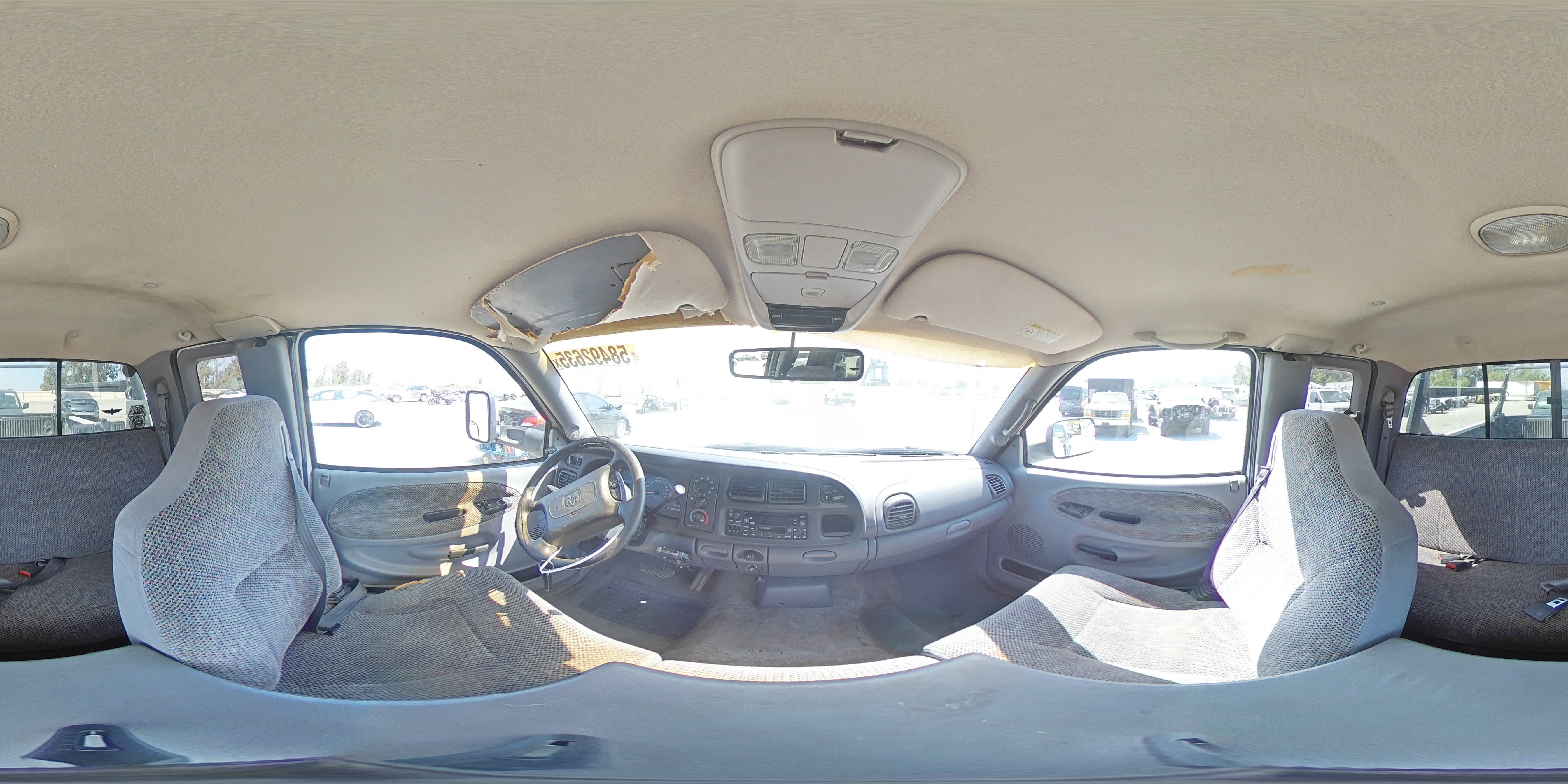 1999 Dodge Ram 2500 VIN: 1B7KC2361XJ513774 Lot: 58492635