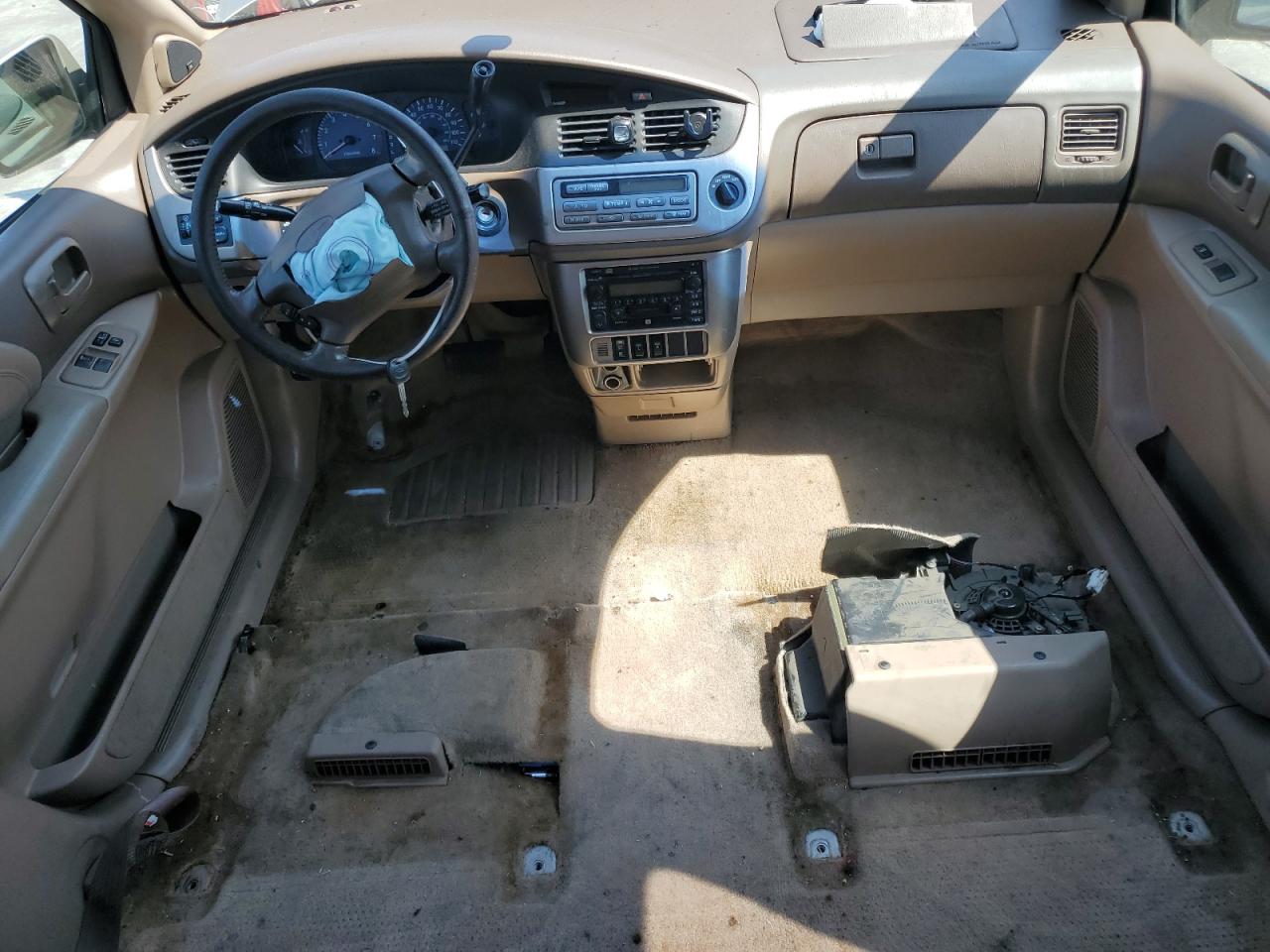 2001 Toyota Sienna Le VIN: 4T3ZF13C51U409321 Lot: 56232605