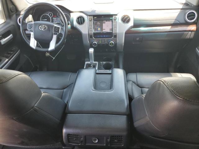  TOYOTA TUNDRA 2016 Srebrny