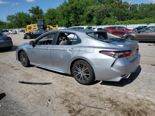  TOYOTA CAMRY 2022 Серебристый