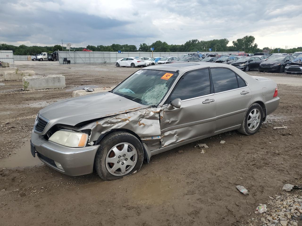2002 Acura 3.5Rl იყიდება Kansas City-ში, KS - Biohazard/Chemical