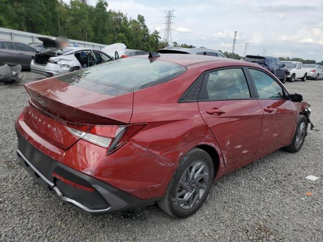  HYUNDAI ELANTRA 2024 Красный