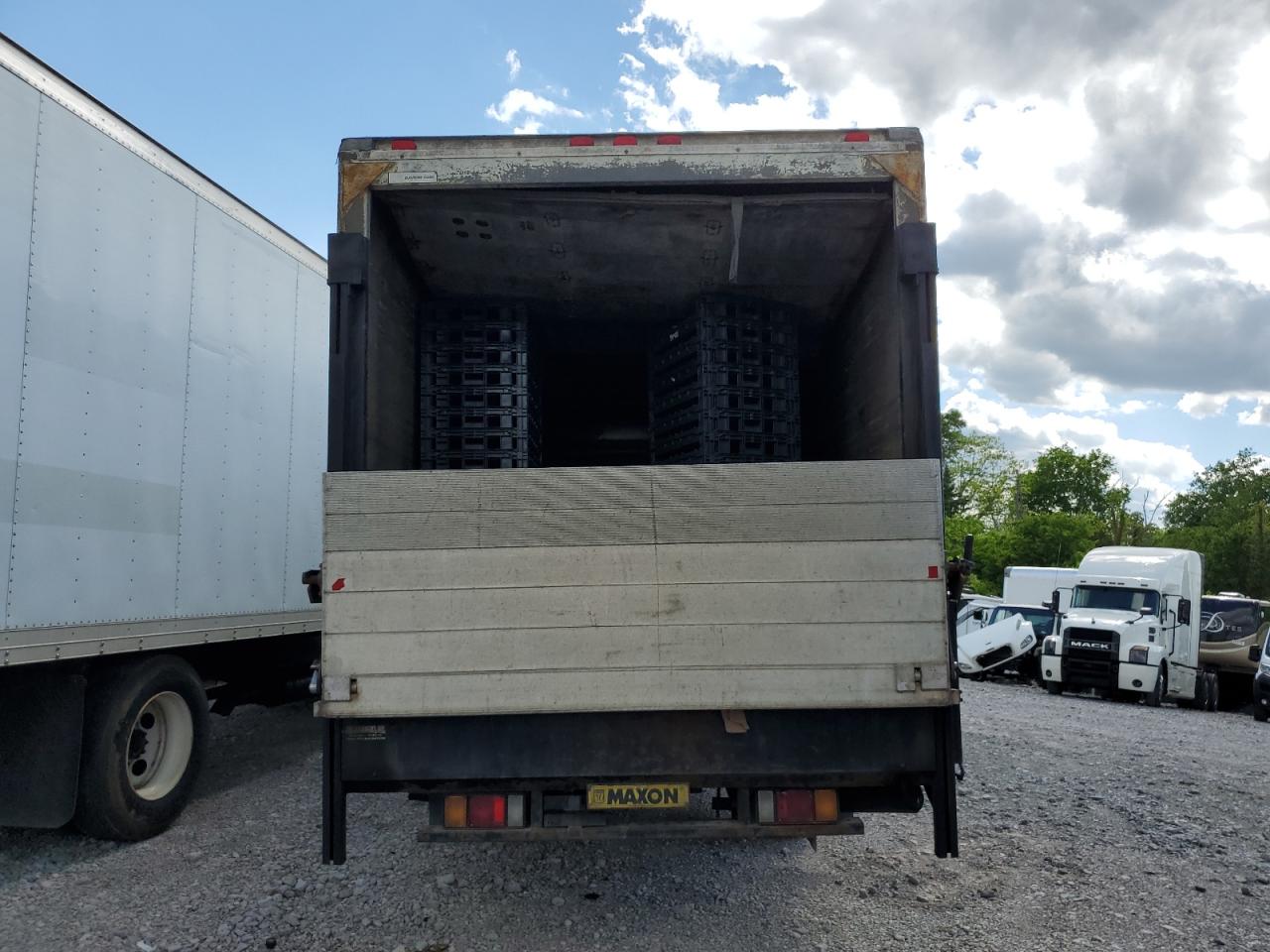 2007 Isuzu Npr VIN: 4KLC4B1U37J803470 Lot: 55756275