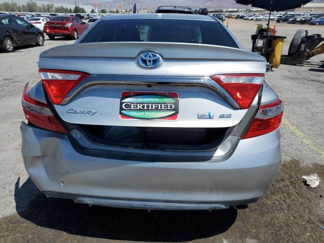  TOYOTA CAMRY 2017 Серебристый