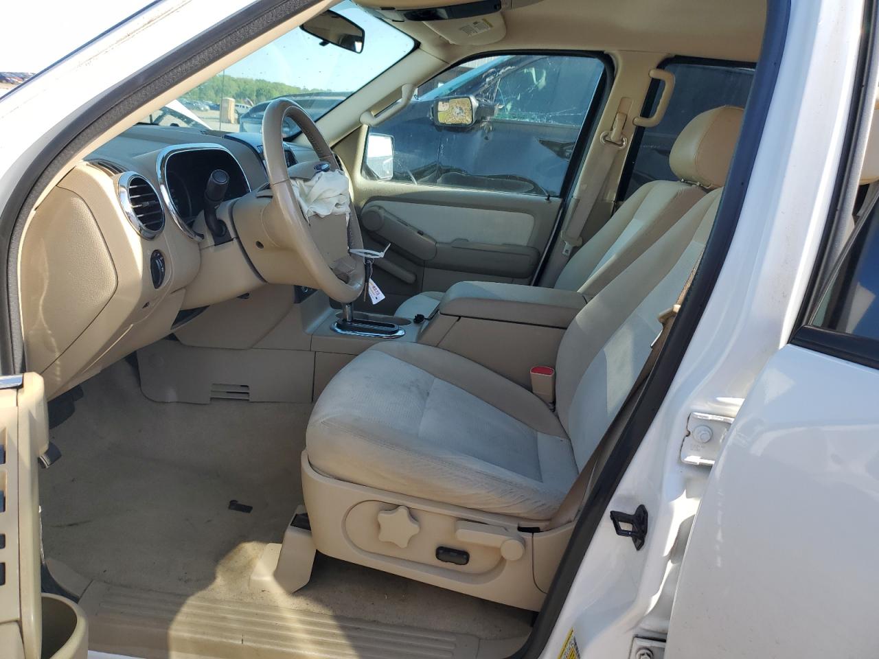 2007 Ford Explorer Xlt VIN: 1FMEU73E37UB37751 Lot: 56474745