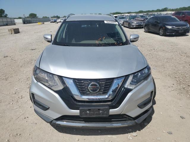  NISSAN ROGUE 2018 Сріблястий