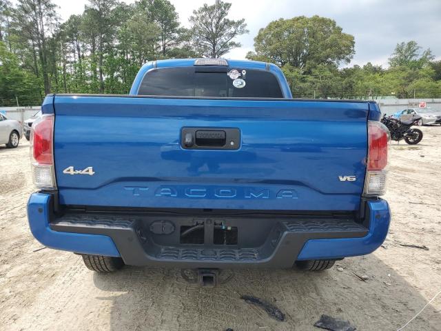 TOYOTA TACOMA 2018 Granatowy