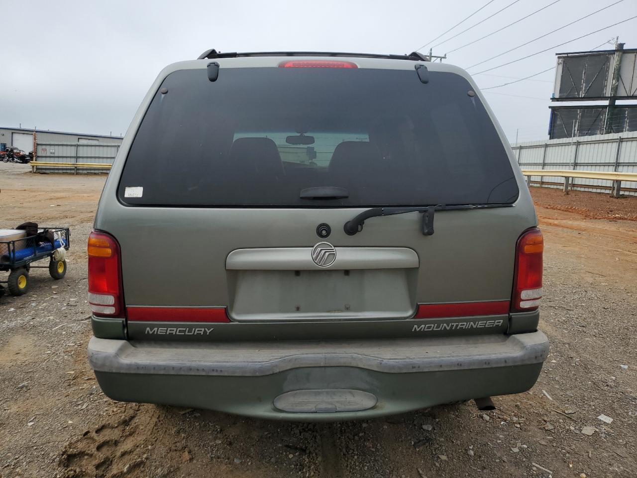 2000 Mercury Mountaineer VIN: 4M2DU86PXYUJ33520 Lot: 57087815
