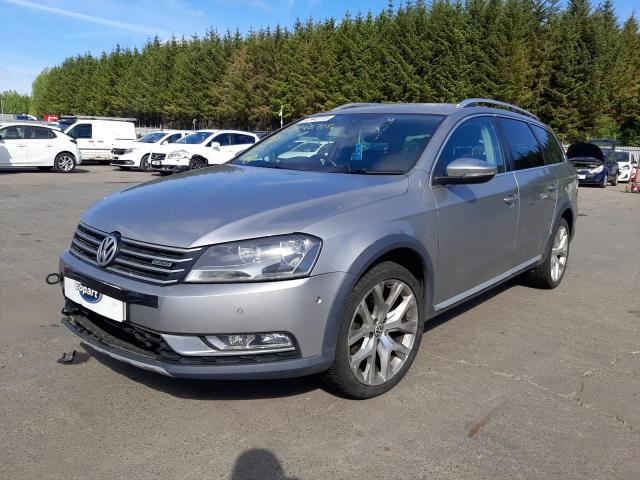 VOLKSWAGEN PASSAT ALL 2013