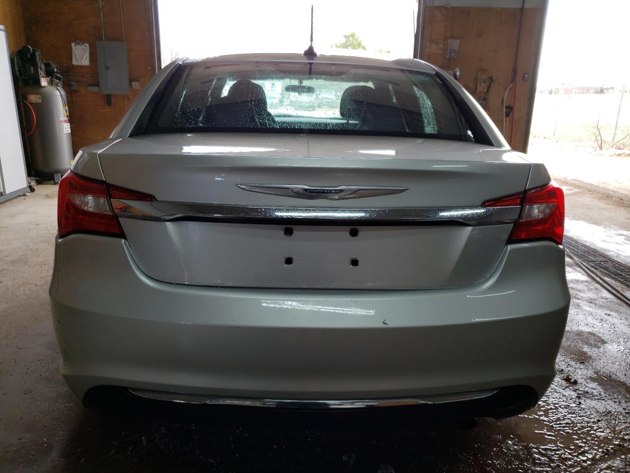 2012 Chrysler 200 Touring VIN: 1C3CCBBB7CN180829 Lot: 55092005