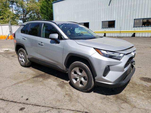  TOYOTA RAV4 2022 Серебристый