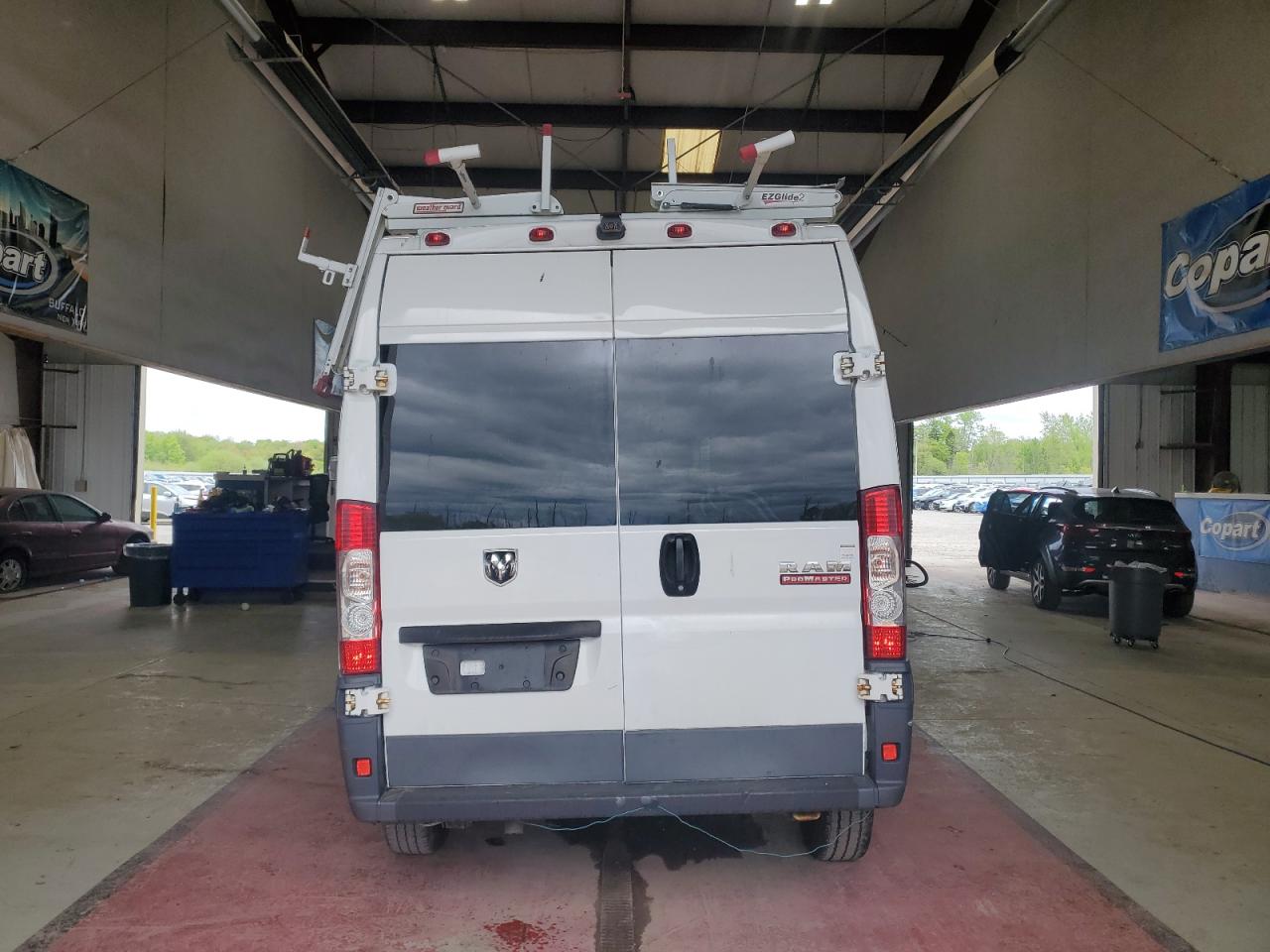 2017 Ram Promaster 2500 2500 High VIN: 3C6TRVDG2HE539592 Lot: 56537875
