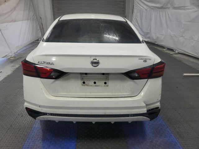  NISSAN ALTIMA 2019 Biały