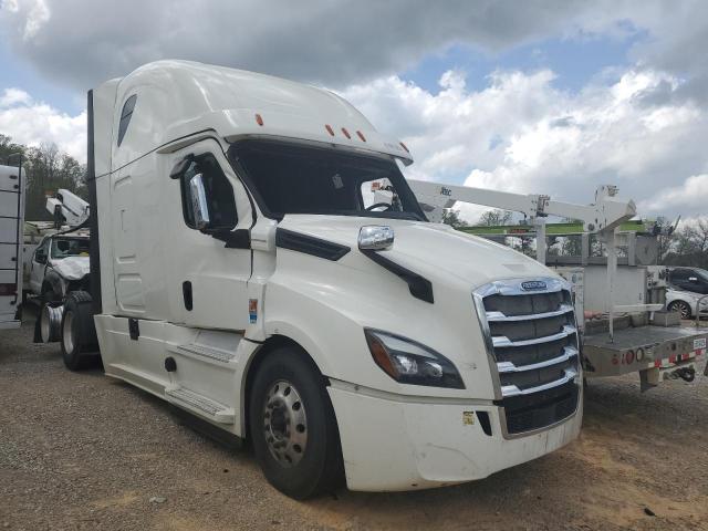 2020 Freightliner Cascadia 126 Semi Truck