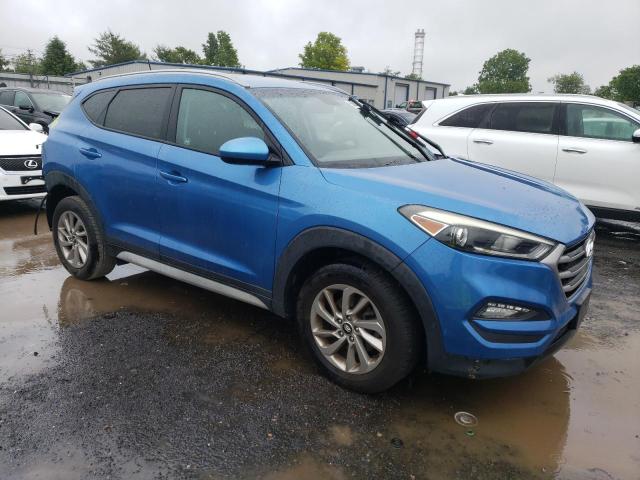  HYUNDAI TUCSON 2017 Синий